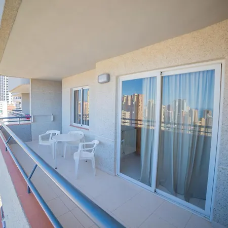 شقة فندقية Primavera Loix بينايدورم