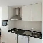 Primavera Loix Aparthotel 3*