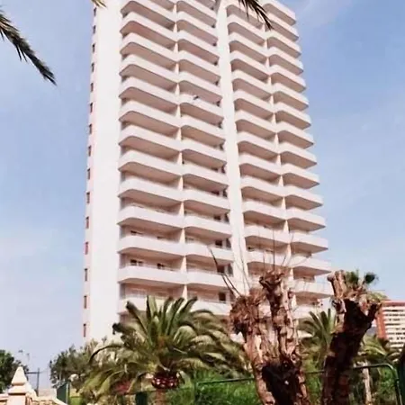 Primavera Loix Aparthotel 3*