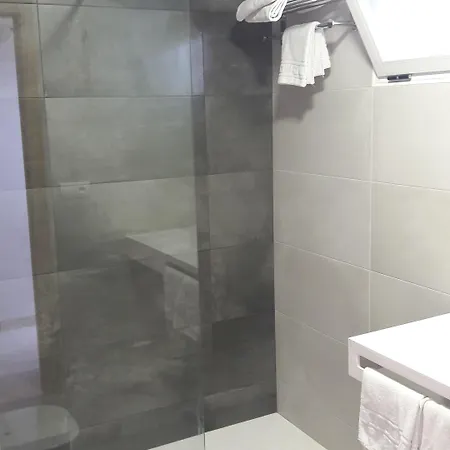 Primavera Loix Lägenhetshotell